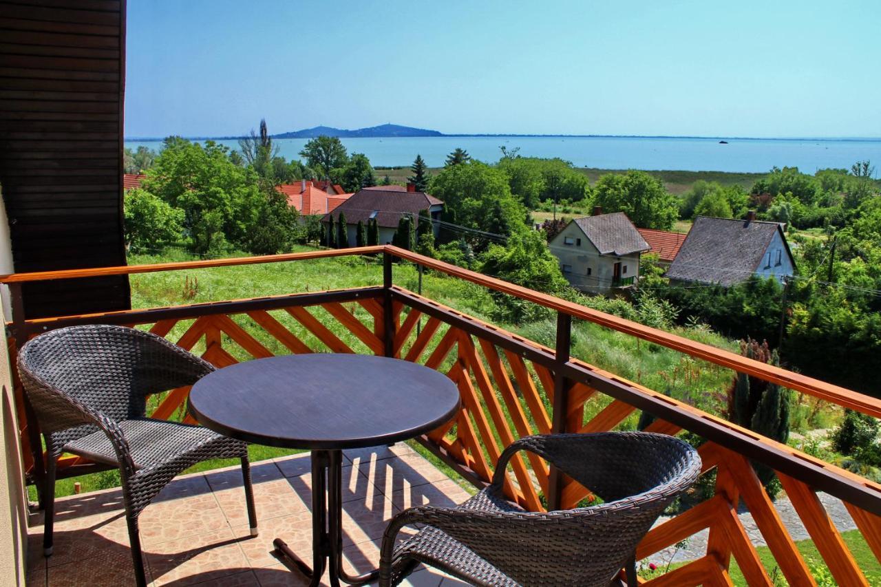 Bed and Breakfast Pigal Panzio Badacsonyors Экстерьер фото